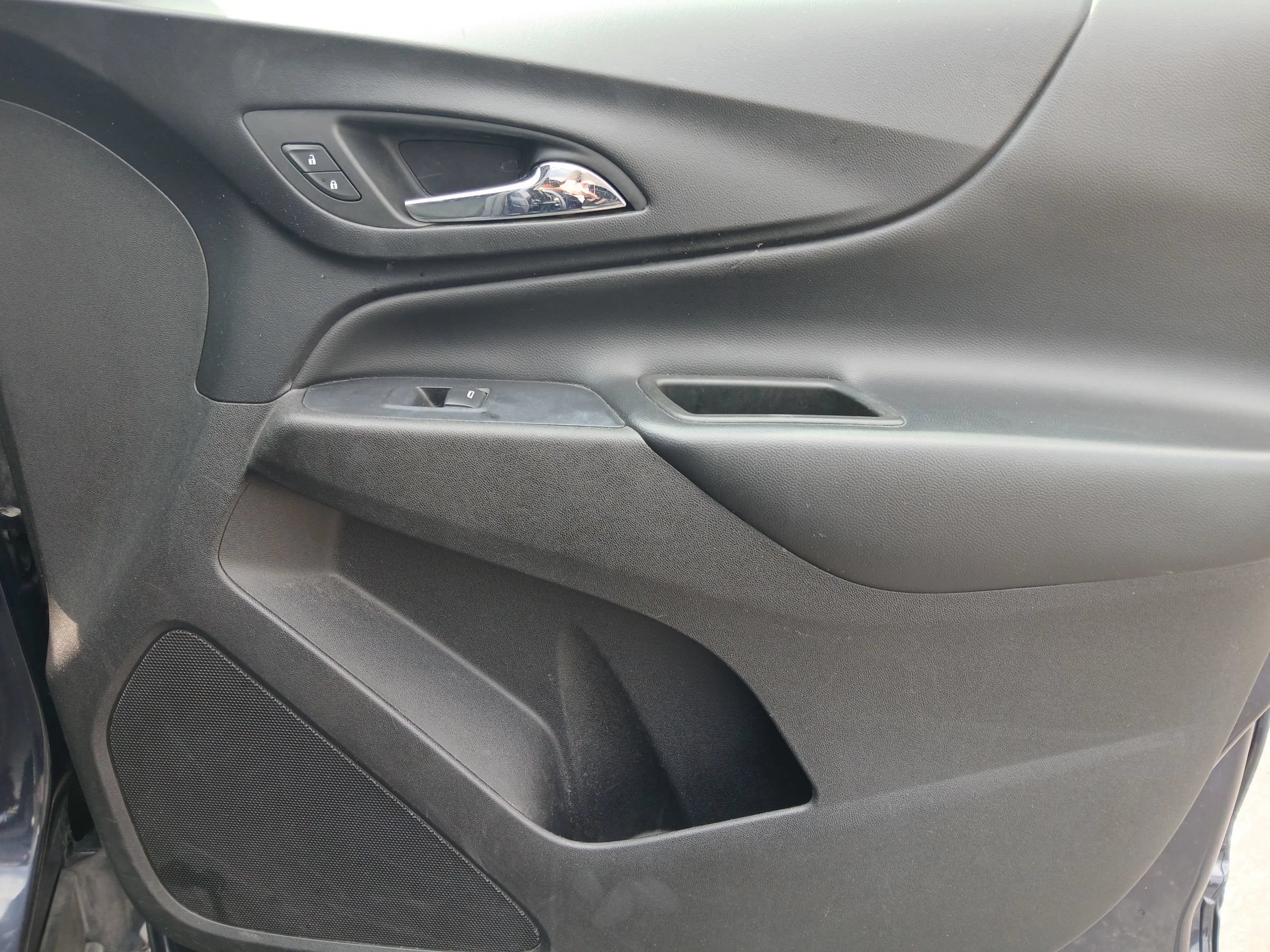 Used 2019 Chevrolet Equinox LT AWD/4WD image 30