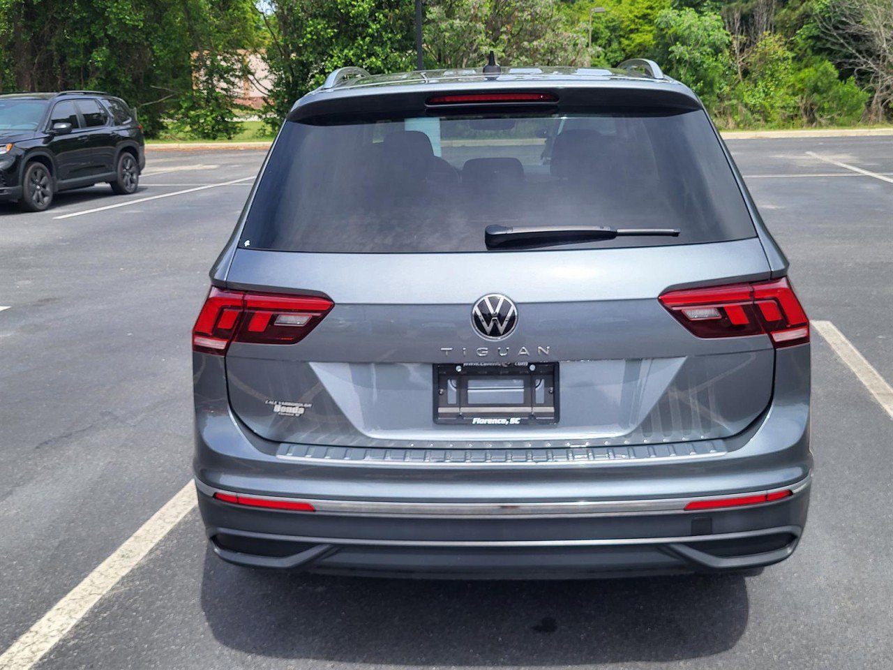 Used 2024 Volkswagen Tiguan Wolfsburg Edition image 3