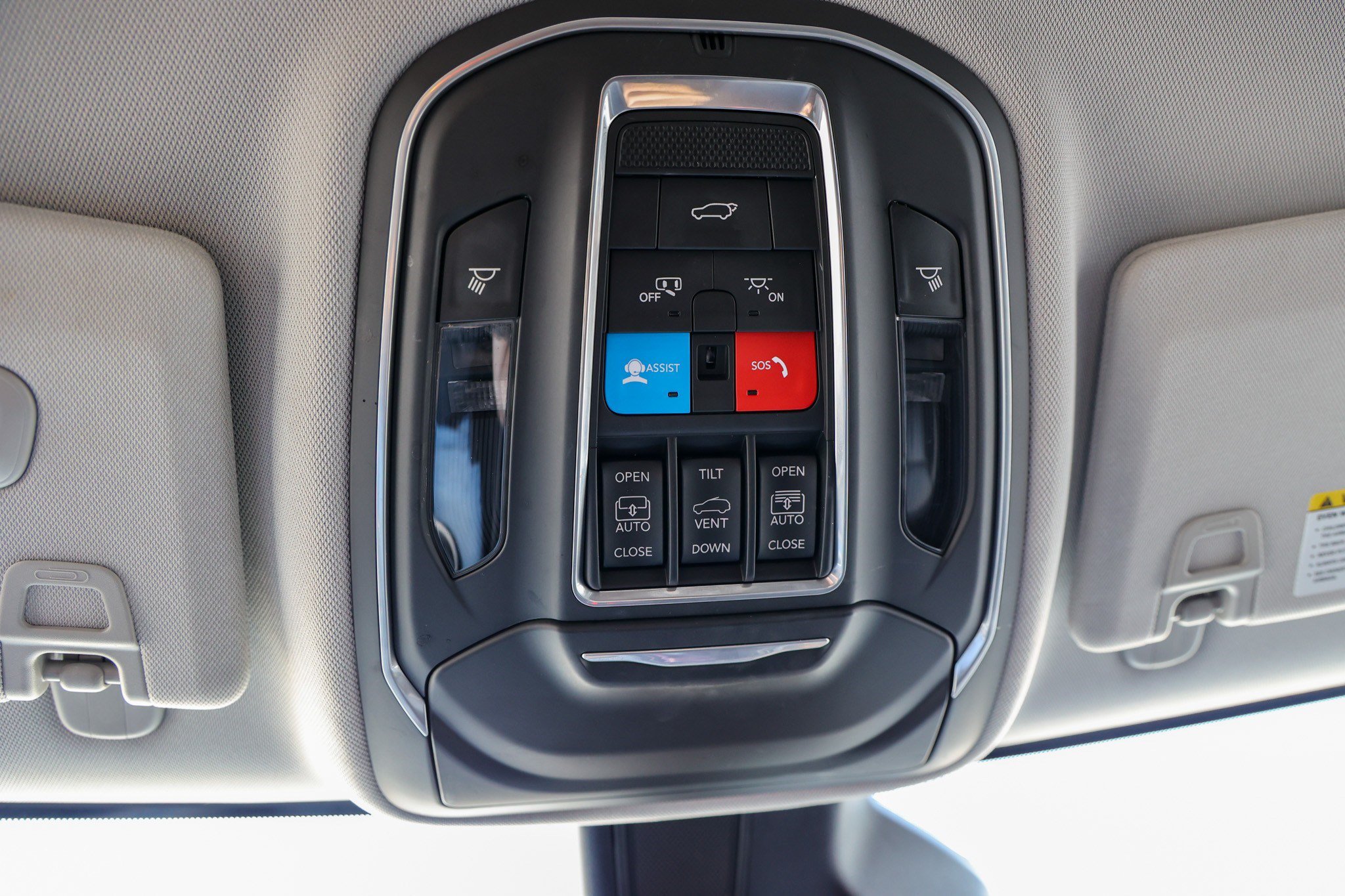Used 2022 Jeep Grand Cherokee Limited w/ MOPAR Finishing Package RWD image 27