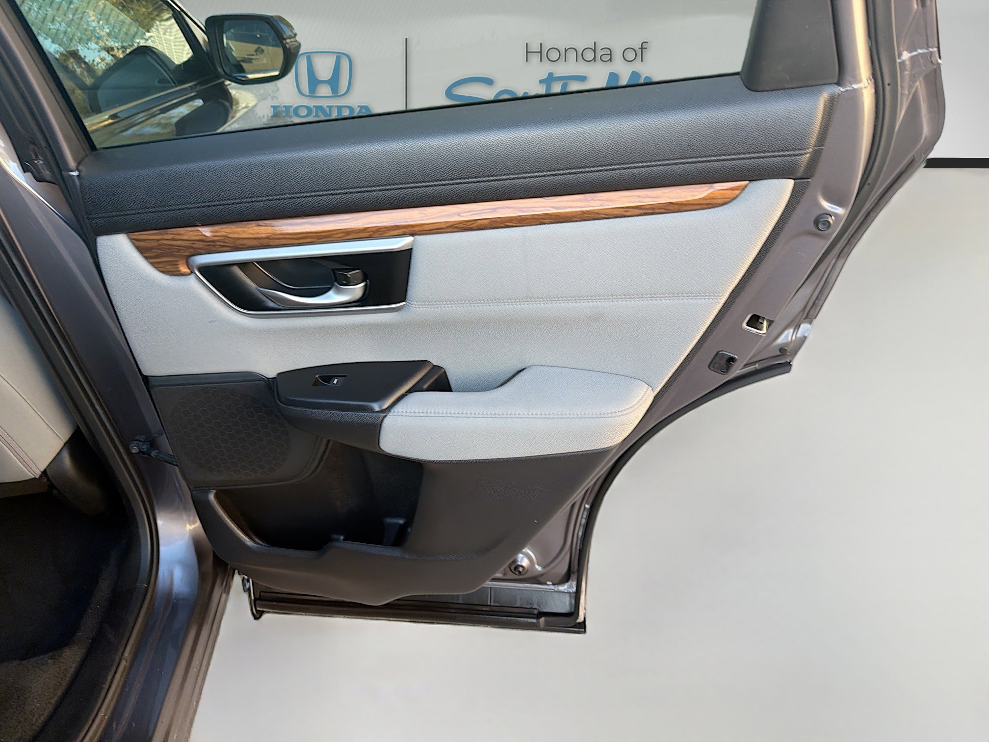 Used 2021 Honda CR-V EX image 30