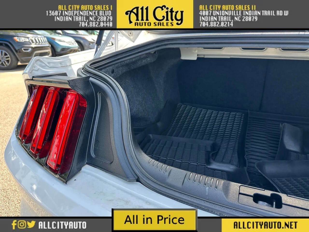 Used 2017 Ford Mustang GT image 24