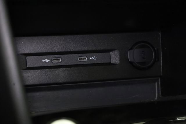 Used 2023 Volkswagen Taos SEL image 23