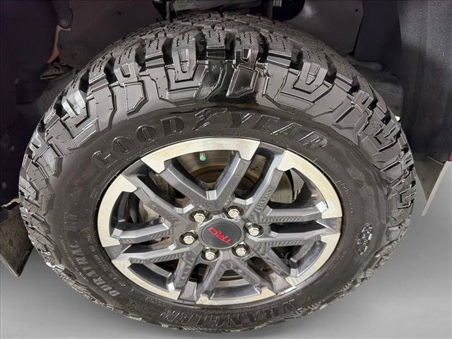Used 2024 Toyota Tacoma TRD Sport w/ TRD Sport Upgrade Package AWD/4WD image 12