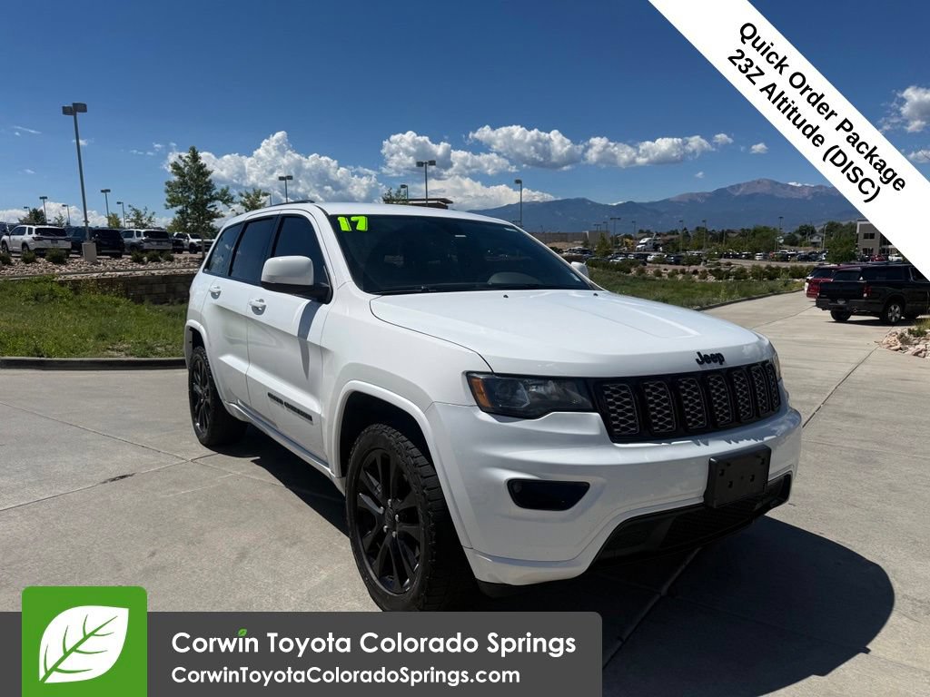 Used 2017 Jeep Grand Cherokee Altitude AWD/4WD 360° Tour