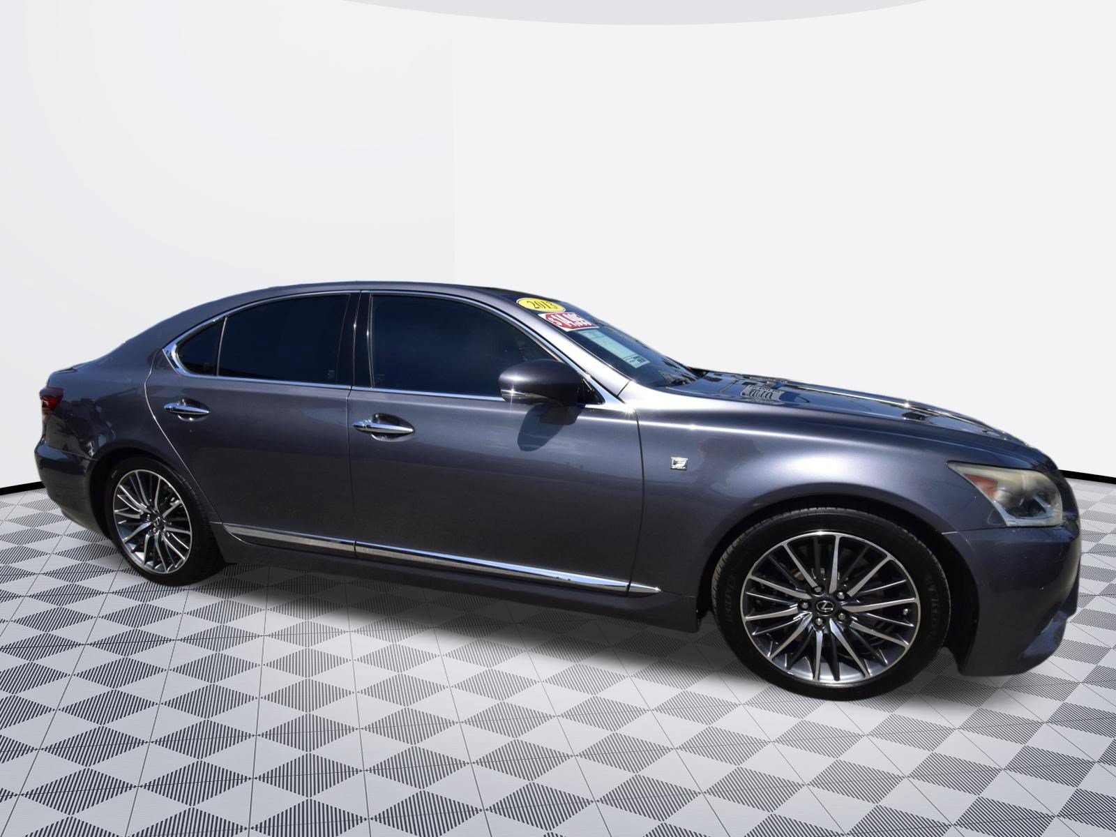 Used 2013 Lexus LS 460 w/ F-Sport Pkg RWD image 6