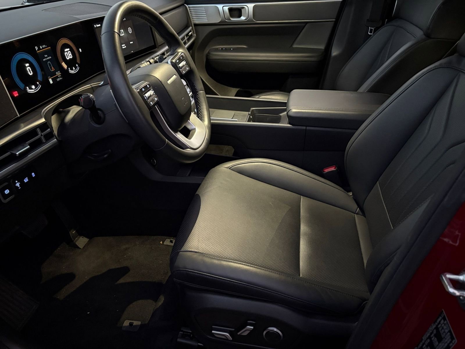 Used 2025 Hyundai Santa Fe SEL image 27