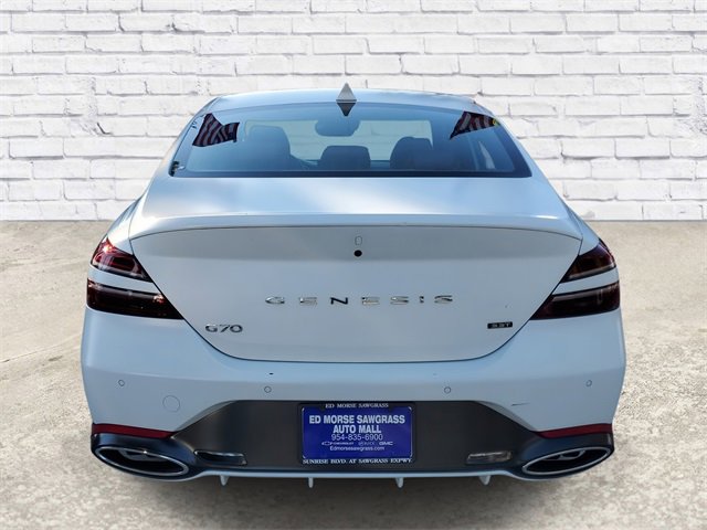 Used 2023 Genesis G70 3.3T w/ Sport Prestige Package image 3