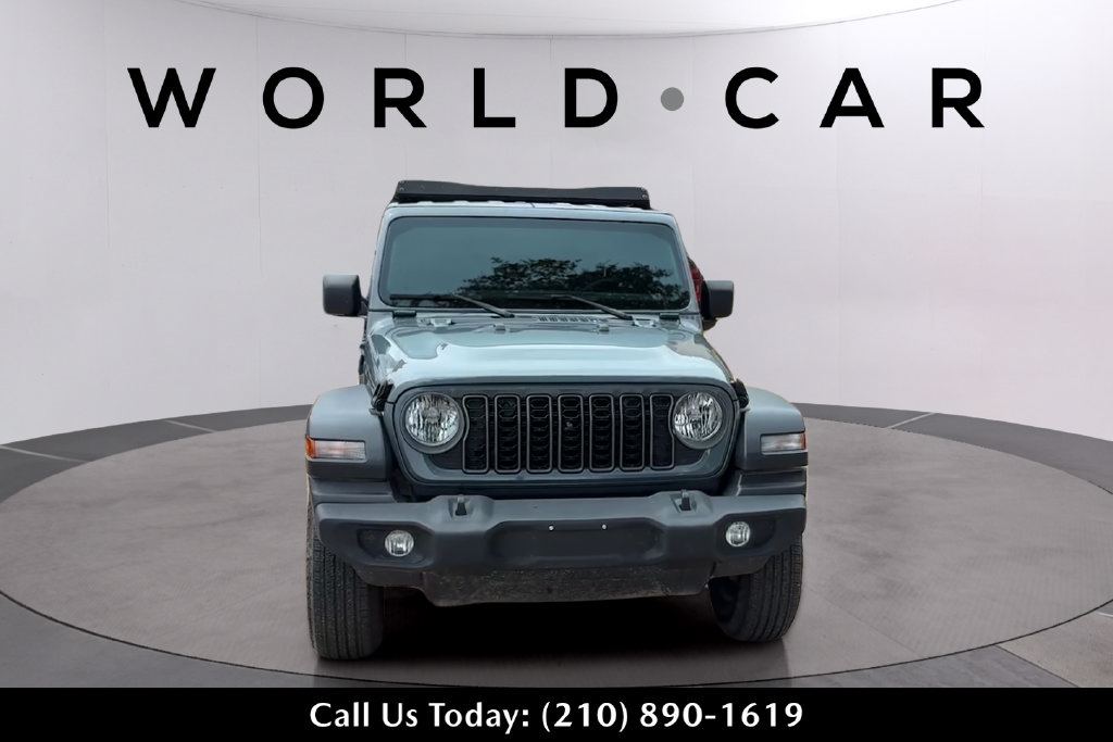 Used 2025 Jeep Wrangler Unlimited Sport AWD/4WD image 2