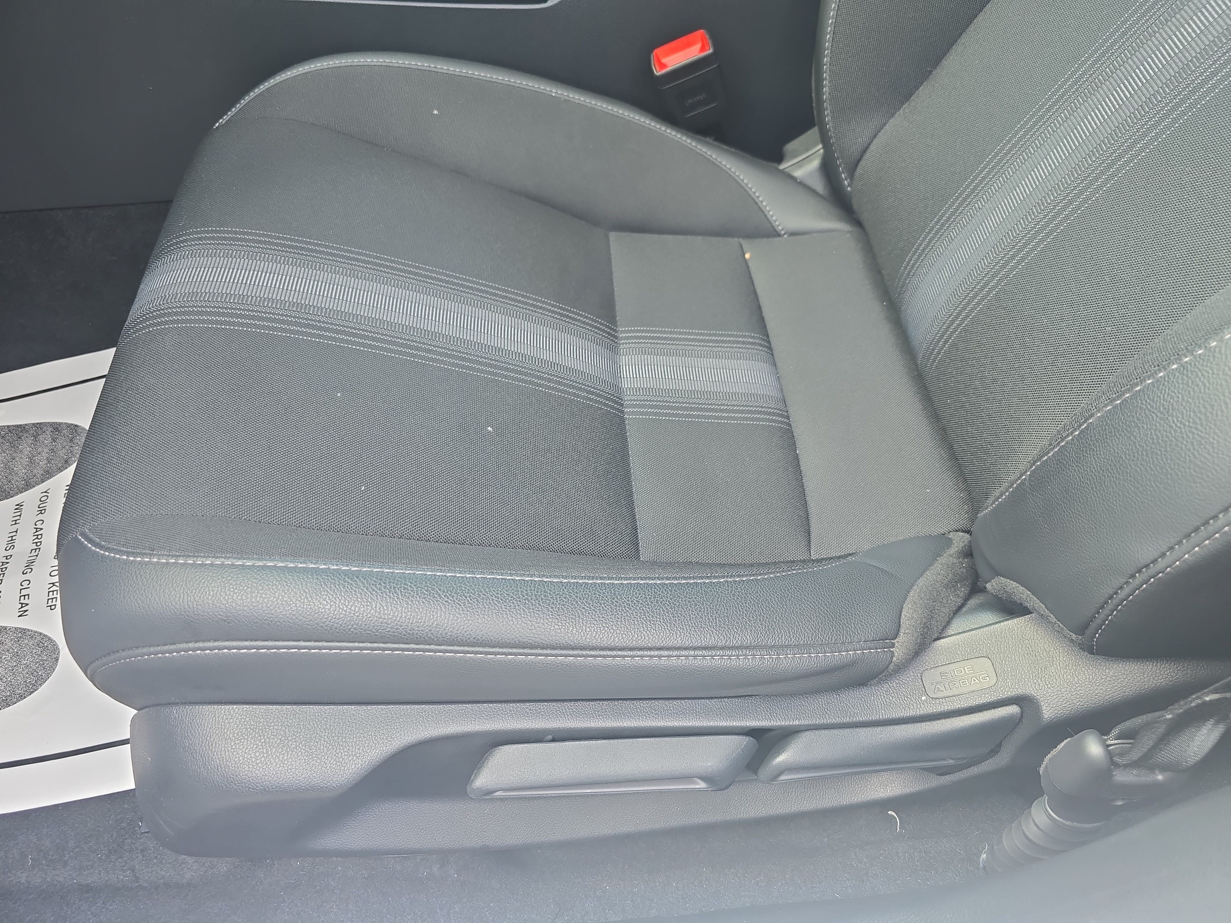 Used 2025 Honda Civic Sport image 27
