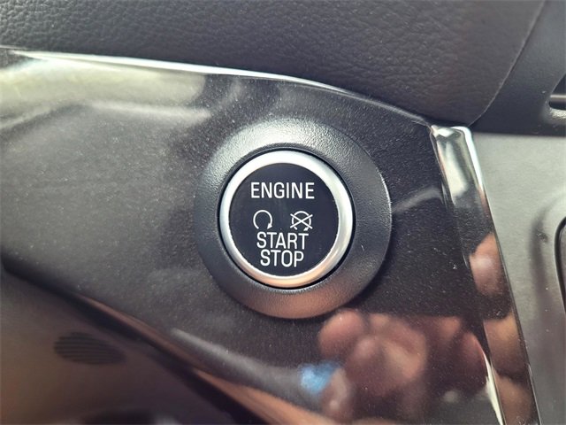 Certified 2018 Ford Escape Titanium w/ Ford Safe & Smart Package image 18