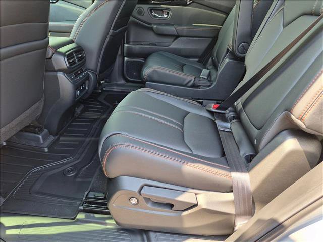 New 2026 Honda Pilot TrailSport image 16
