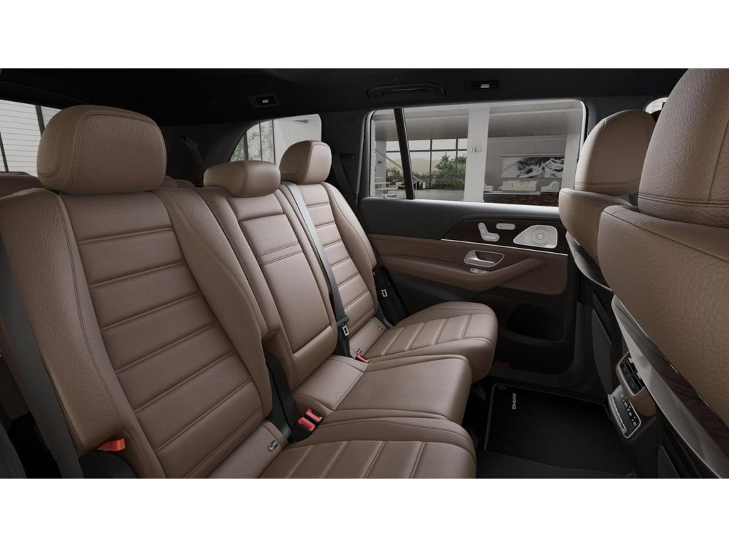New 2026 Mercedes-Benz GLS 450 4MATIC image 5