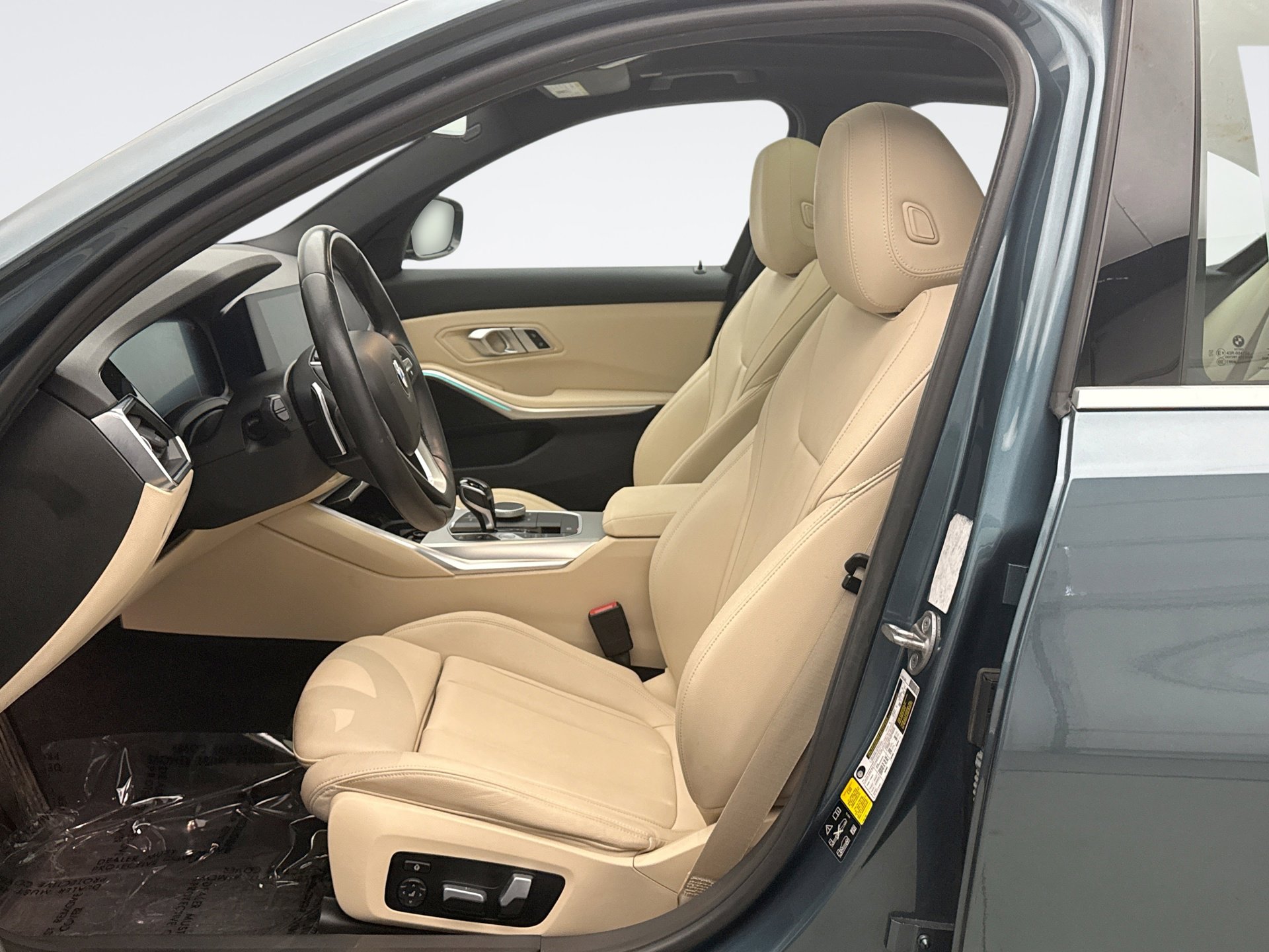 Used 2021 BMW 330i xDrive 330XI AWD w/ Convenience Package image 11