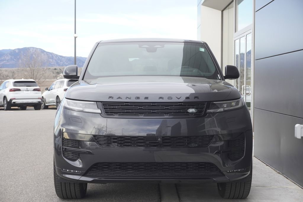 Used 2024 Land Rover Range Rover Sport Dynamic SE image 5