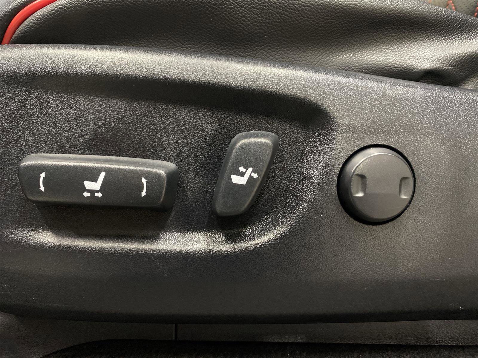 Used 2015 Toyota 4Runner SR5 image 18