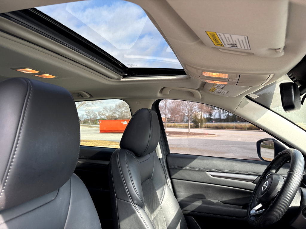 Used 2019 MAZDA CX-5 Touring image 9