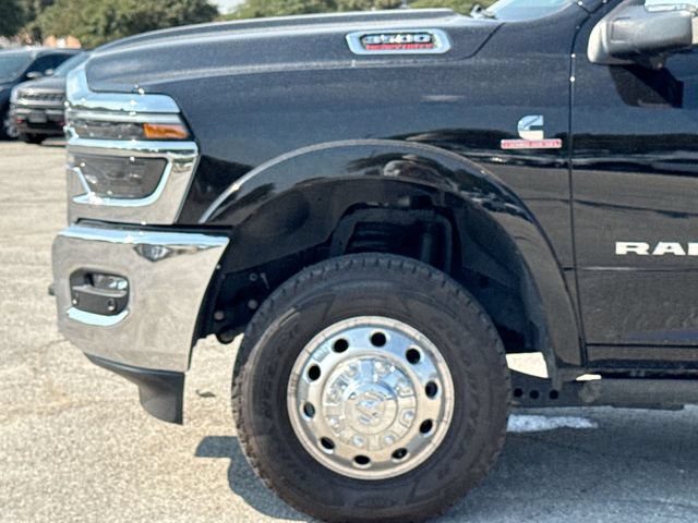 Used 2026 RAM 3500 Longhorn AWD/4WD image 10