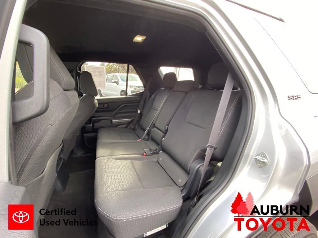 Certified 2025 Toyota 4Runner SR5 AWD/4WD image 26