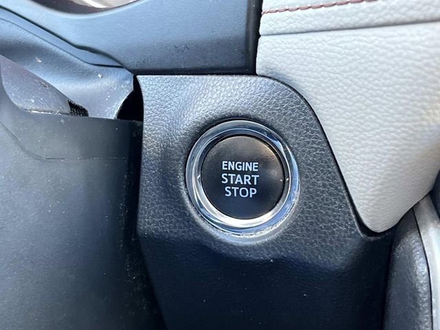 Used 2020 Toyota RAV4 XLE Premium image 36