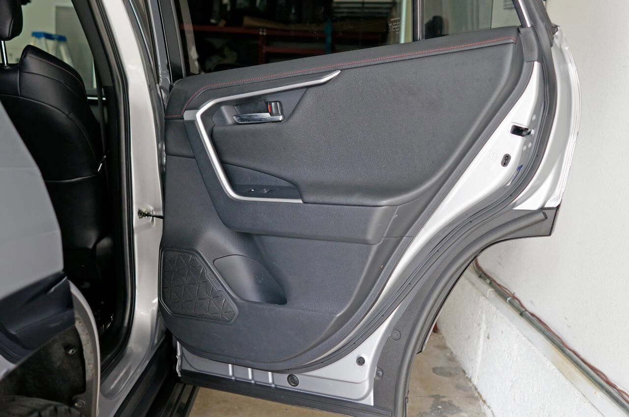 Used 2021 Toyota RAV4 XSE image 22