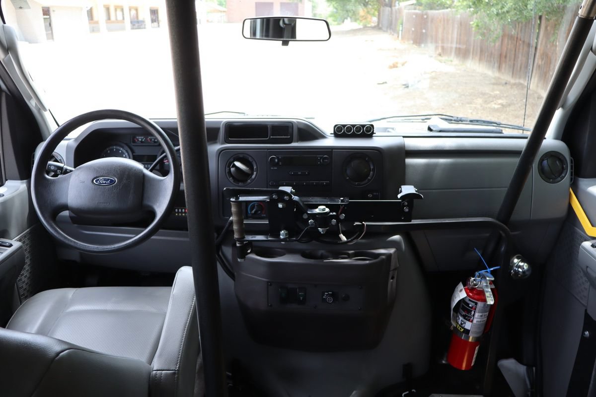 Used 2012 Ford E-350 and Econoline 350 Extended Super Duty w/ PWR Group RWD image 16