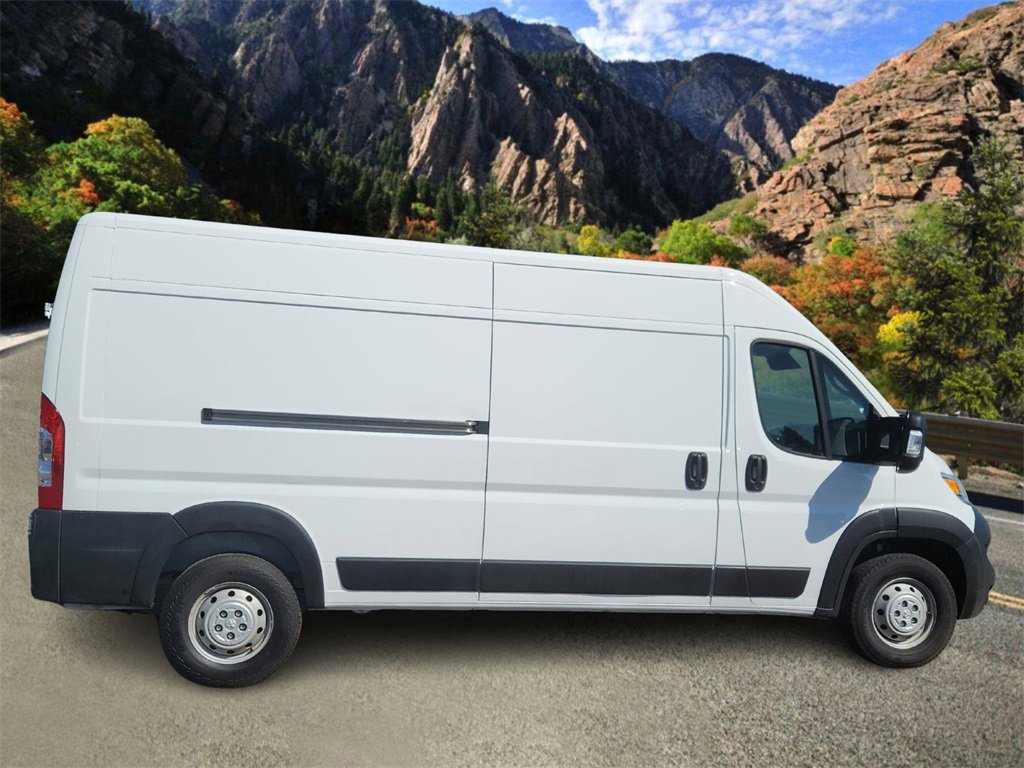 Used 2023 RAM ProMaster 2500 image 2