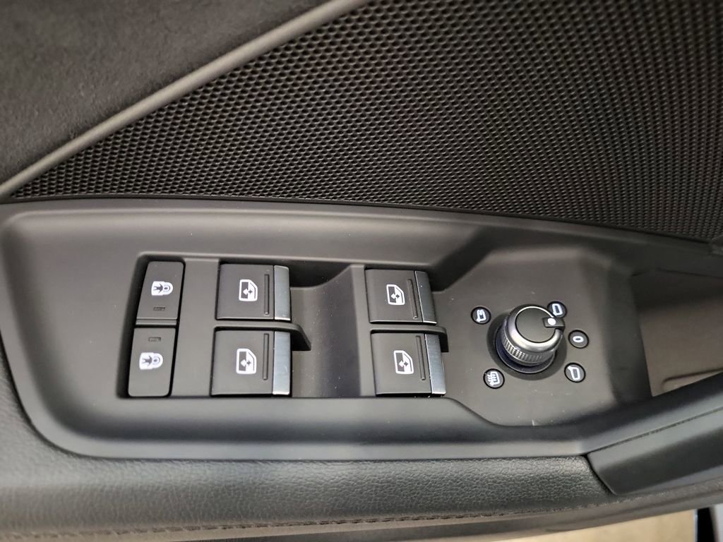 Used 2024 Audi RS 3 image 11