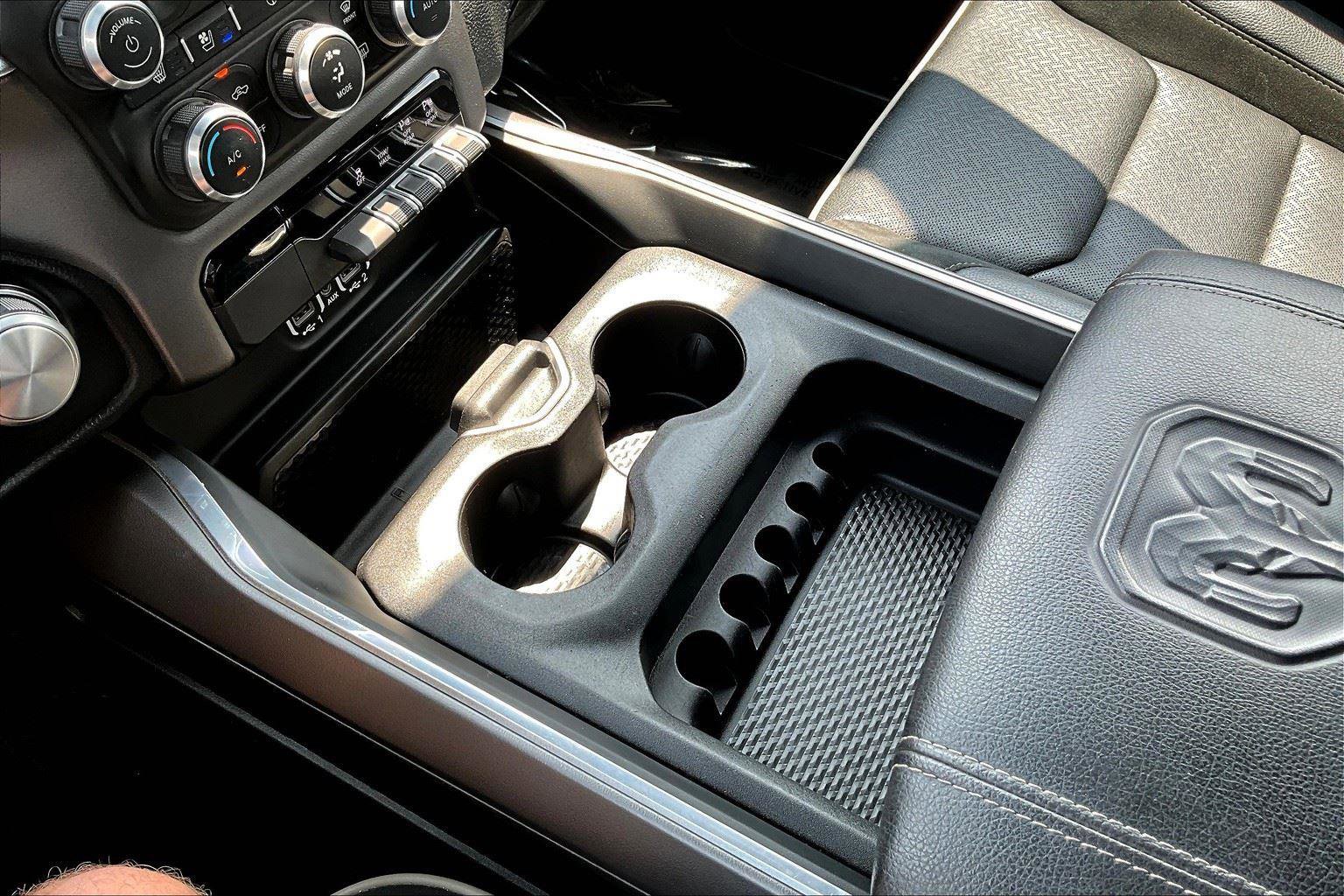 Used 2022 RAM 1500 Laramie w/ Sport Appearance Package image 13