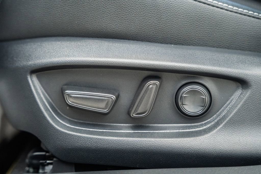 New 2026 Toyota Camry SE image 33