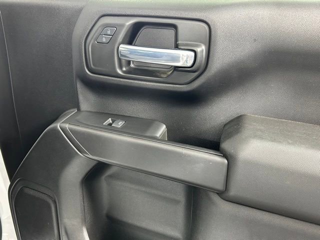 Used 2023 Chevrolet Silverado 1500 Custom Trail Boss AWD/4WD image 15