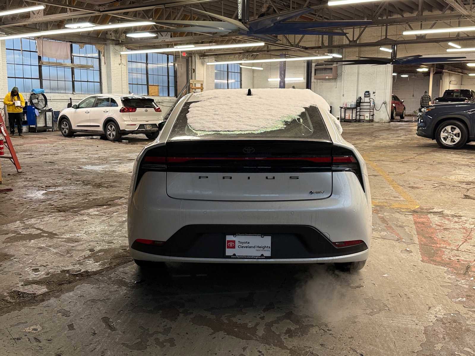 New 2026 Toyota Prius LE FWD image 4
