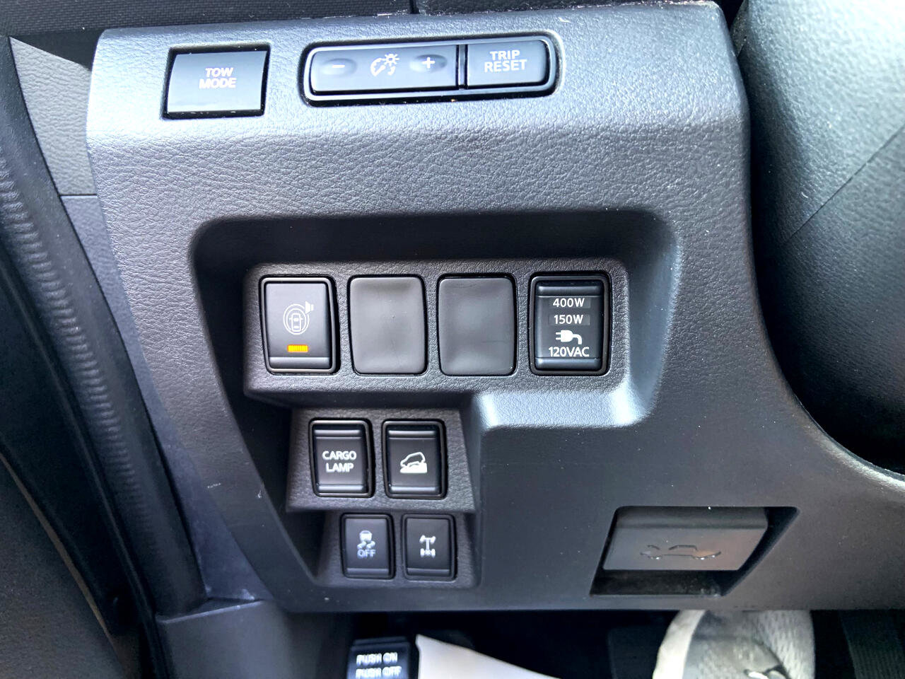 Used 2023 Nissan Frontier PRO-4X image 22