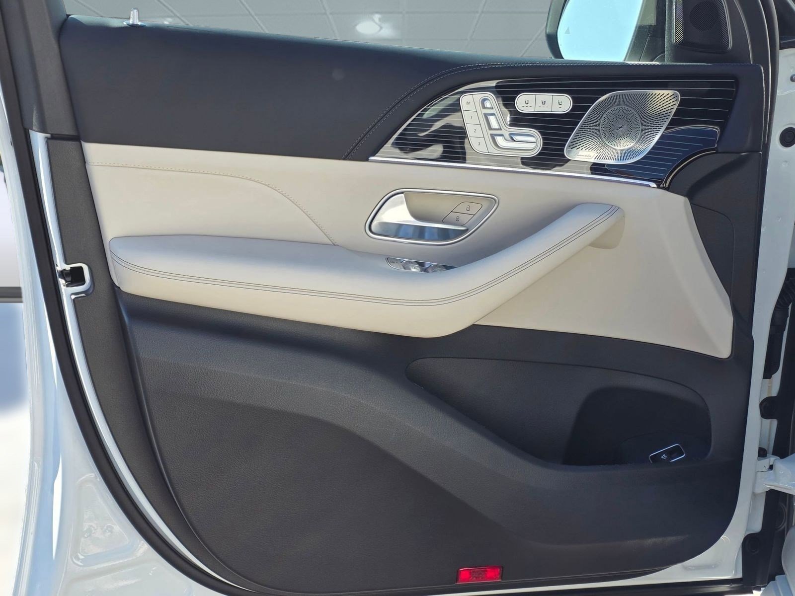 New 2026 Mercedes-Benz GLE 63 AMG S image 11