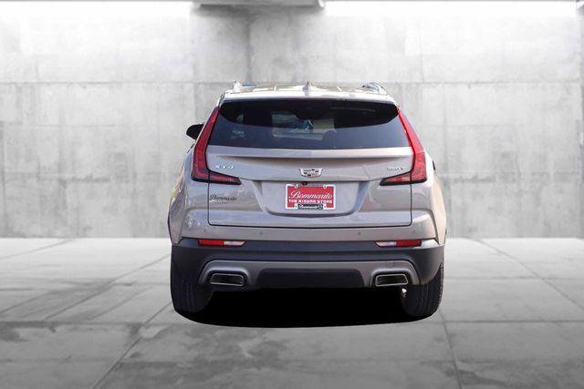 Used 2023 Cadillac XT4 Premium Luxury AWD/4WD image 6