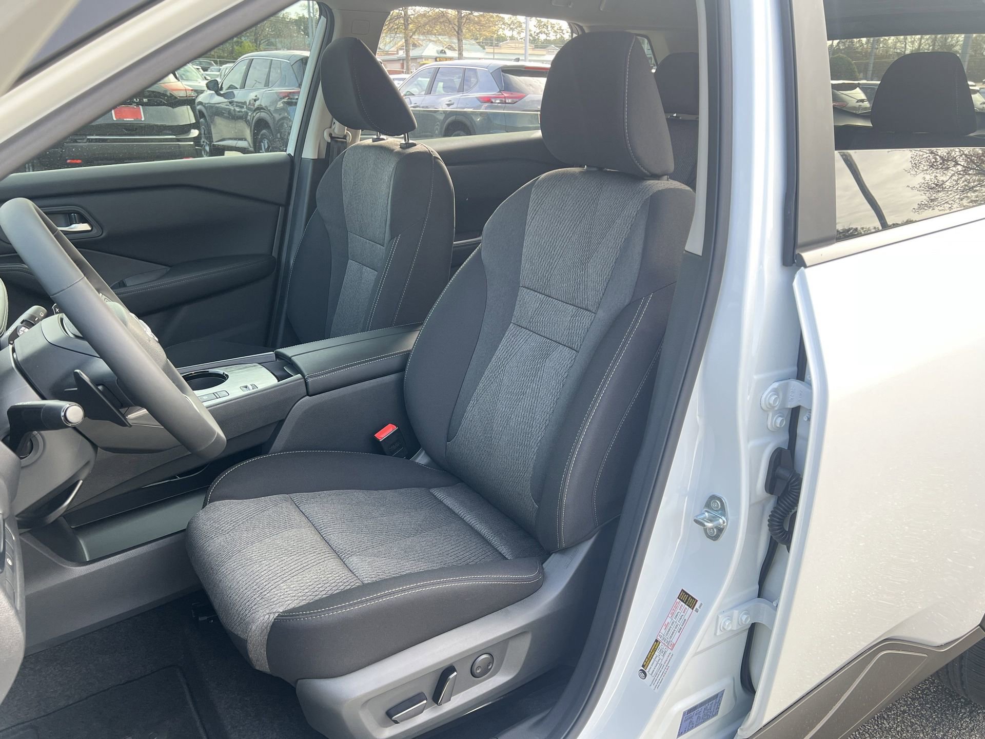 New 2026 Nissan Rogue SV FWD image 15