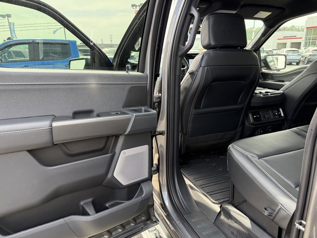 New 2025 Ford F150 Lariat w/ Equipment Group 502A High image 27