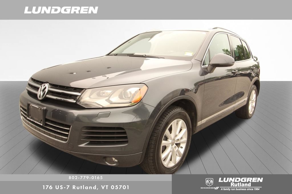 Used 2013 Volkswagen Touareg Sport AWD/4WD image 13