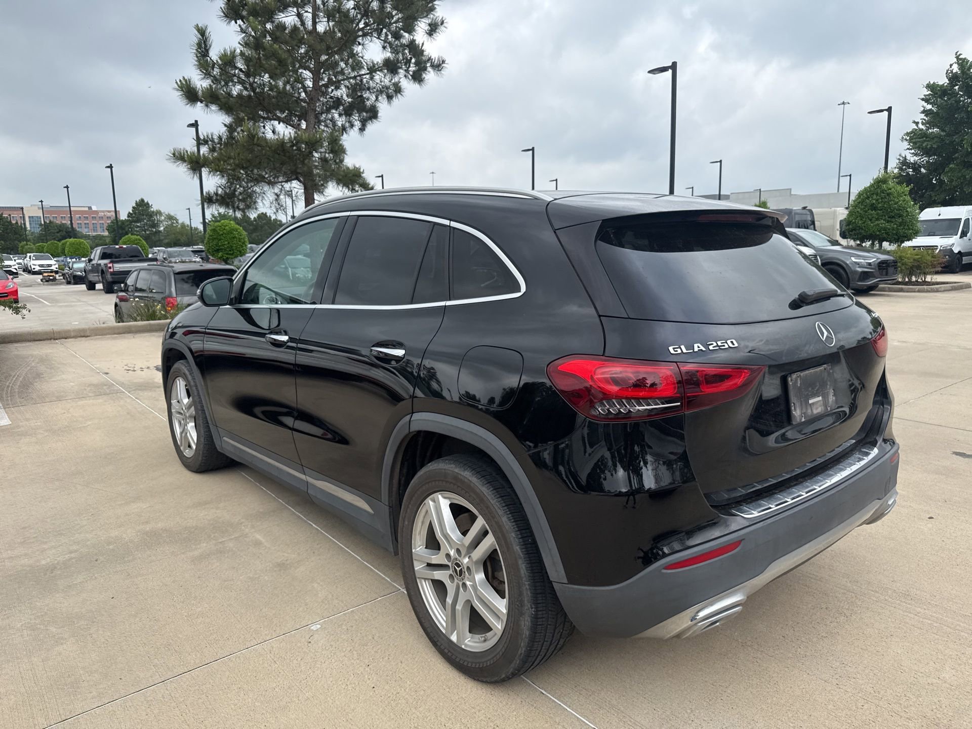 Certified 2021 Mercedes-Benz GLA 250 4MATIC image 6