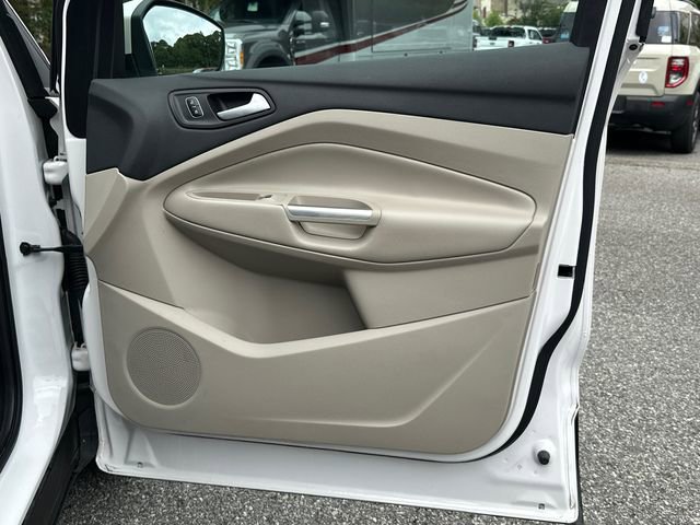 Certified 2017 Ford Escape Titanium w/ Equipment Group 301A FWD image 14