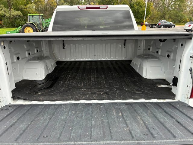 Used 2024 Chevrolet Silverado 1500 LT AWD/4WD image 6