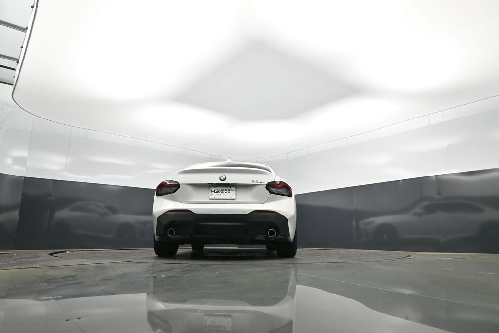 Certified 2024 BMW 230i Coupe w/ Premium Package image 39
