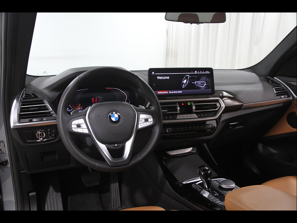 Used 2024 BMW X3 xDrive30i w/ Premium Package AWD/4WD image 6