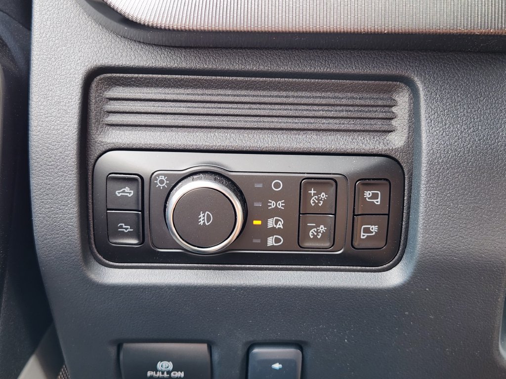 New 2026 Ford F350 Platinum AWD/4WD image 27