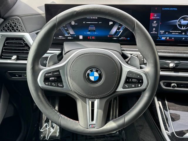 Certified 2025 BMW X7 M60i image 22