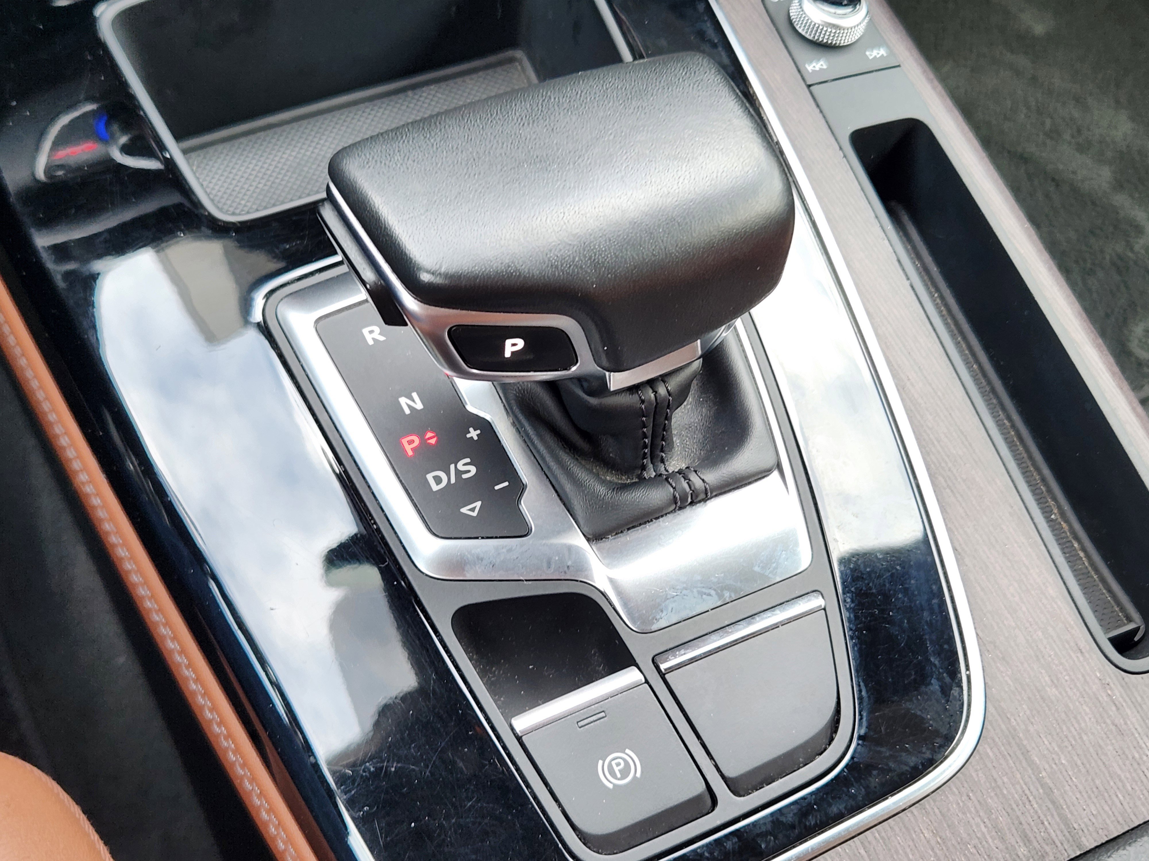 Used 2021 Audi Q5 Prestige w/ Prestige Package image 27