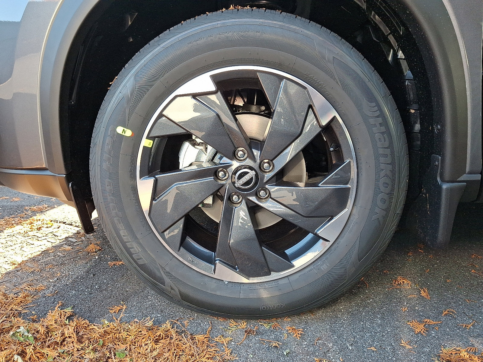 New 2026 Nissan Rogue SV w/ SV Premium Package video 3