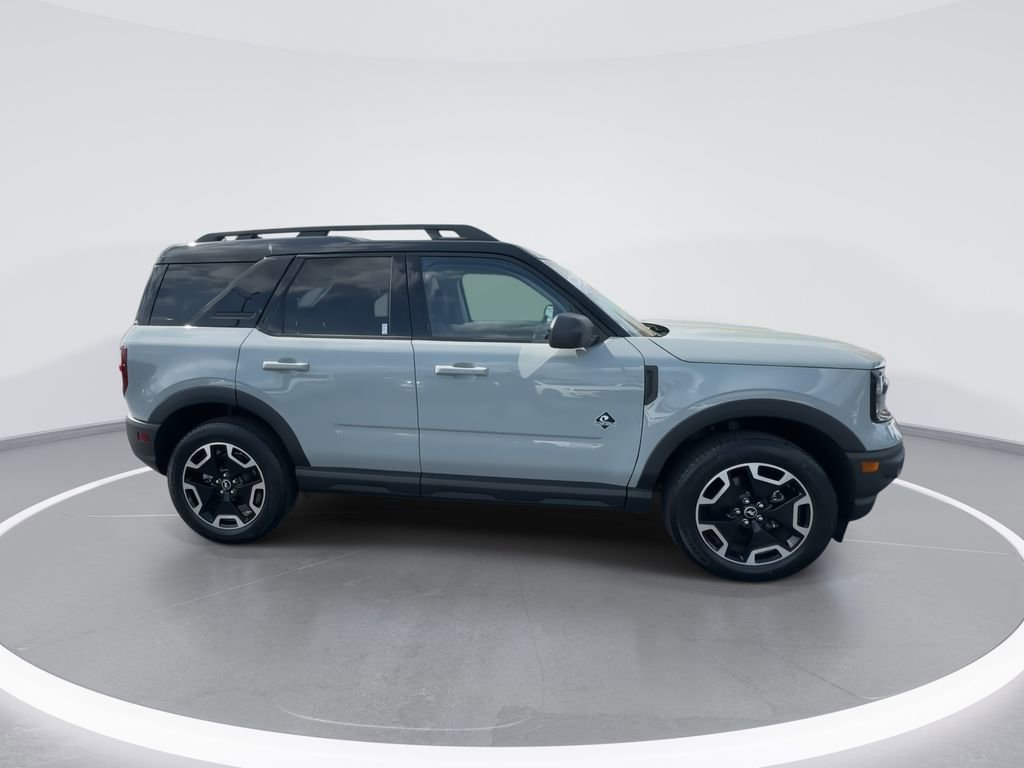 Used 2024 Ford Bronco Sport Outer Banks w/ Tech Package AWD/4WD image 9