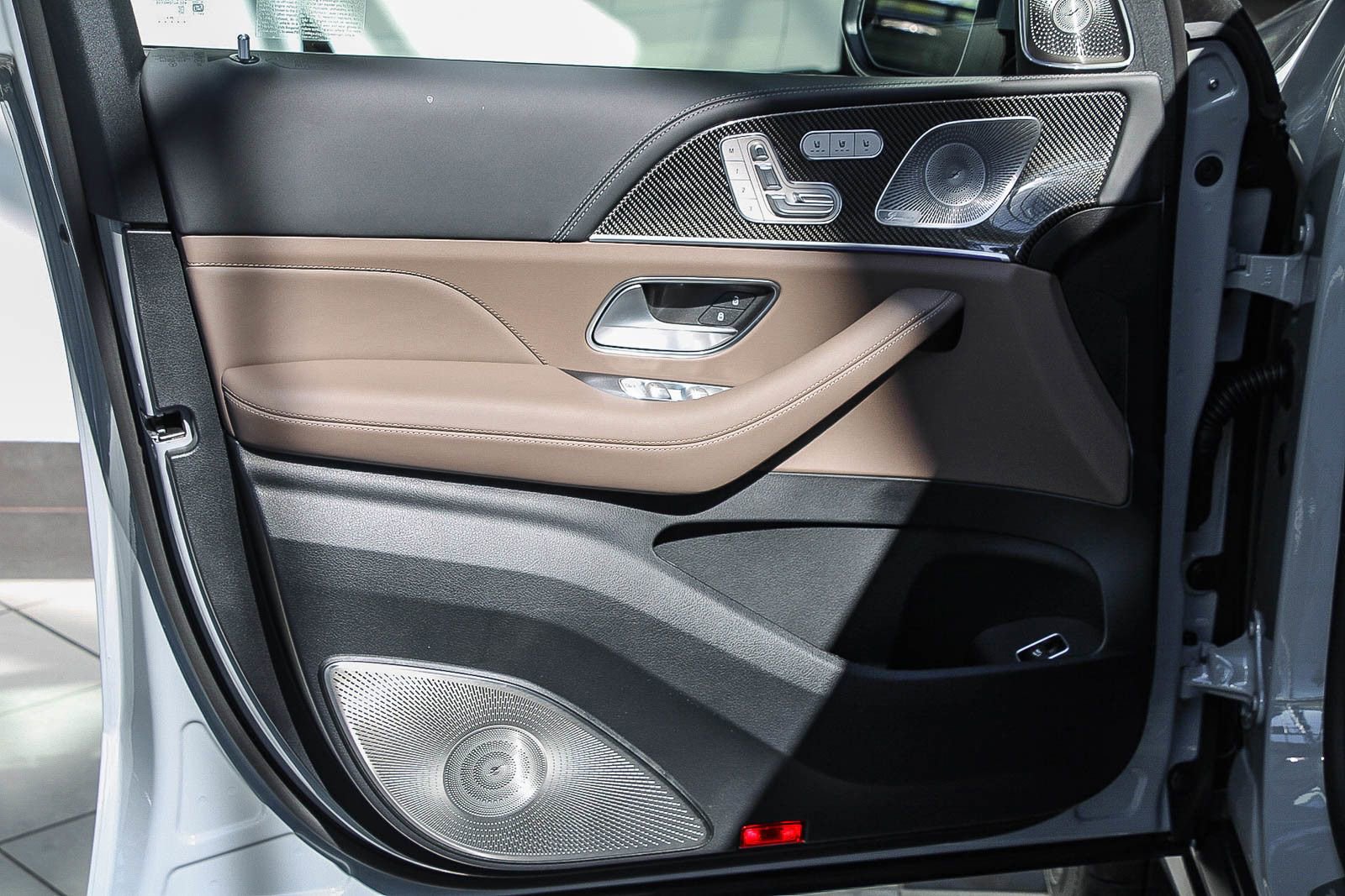 New 2026 Mercedes-Benz GLS 63 AMG 4MATIC image 25