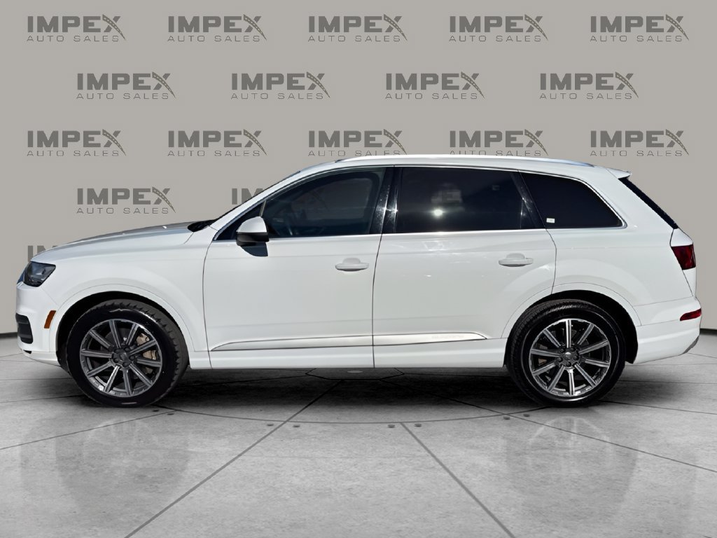 Used 2017 Audi Q7 3.0T Premium Plus w/ Premium Plus Package AWD/4WD image 2