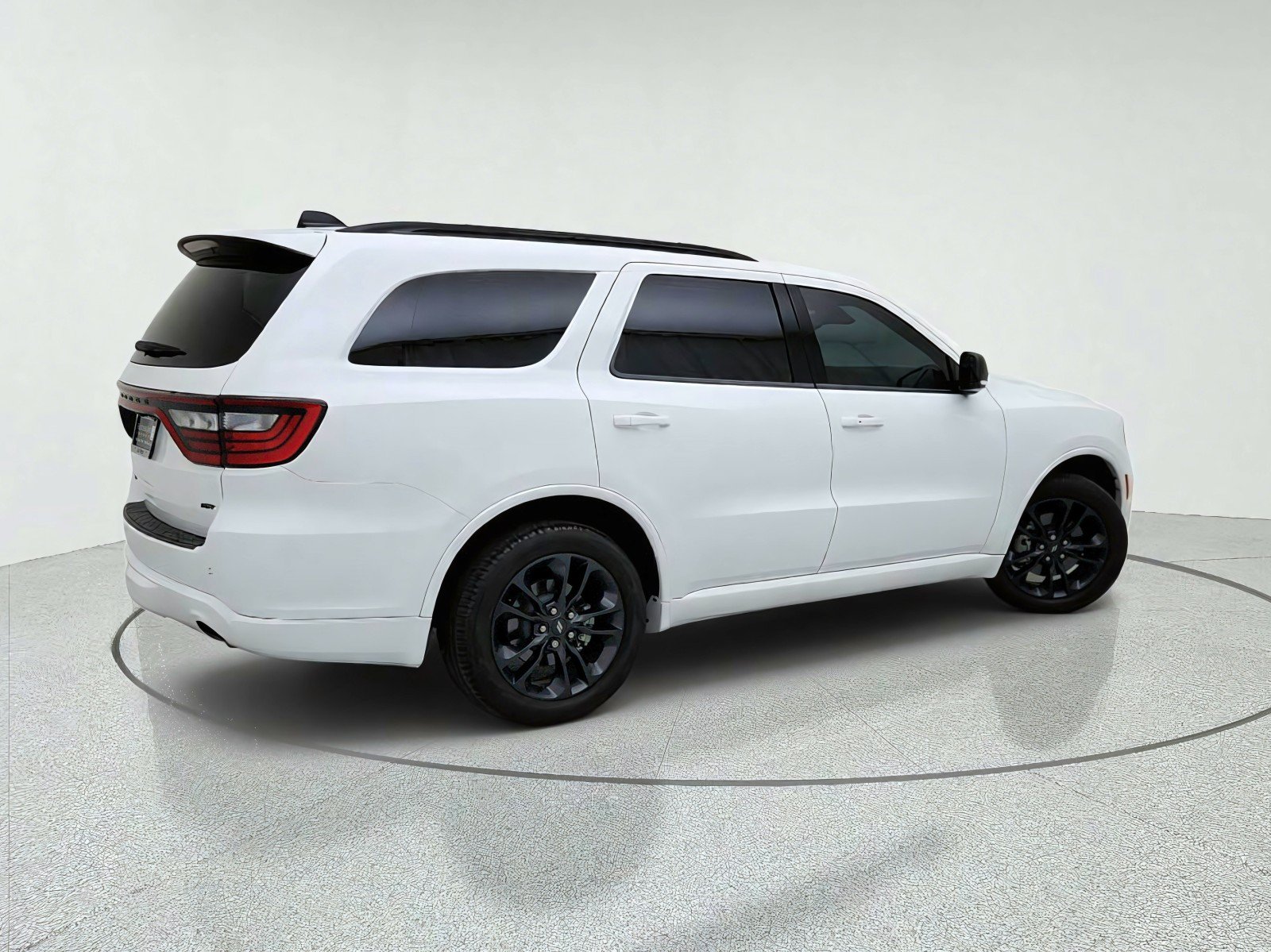 Used 2024 Dodge Durango GT RWD image 8